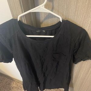 Black tee shirt